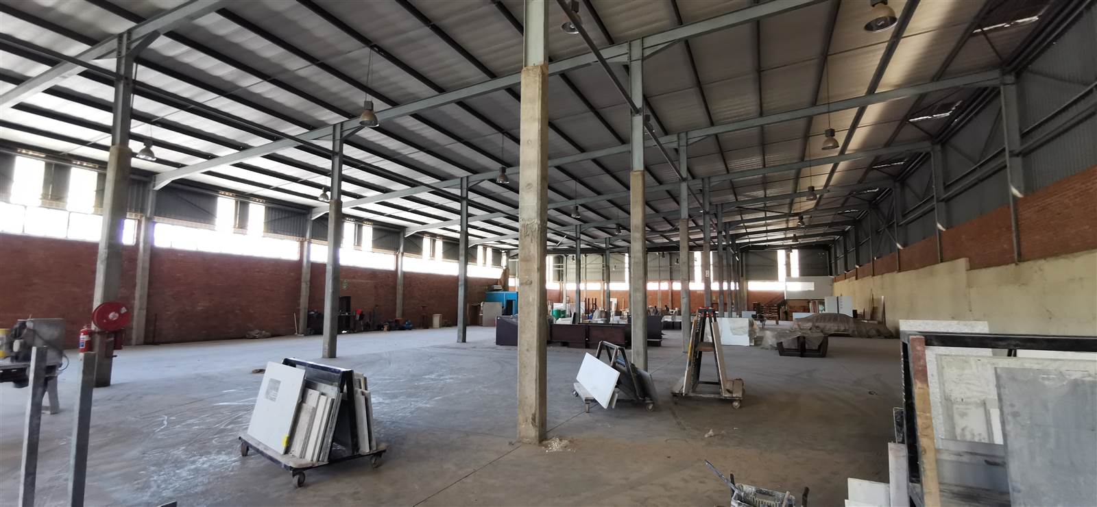 2500  m² Industrial space in Kya Sands photo number 11