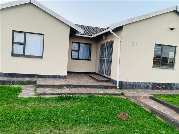 3 Bedroom House 3 Bedroom House