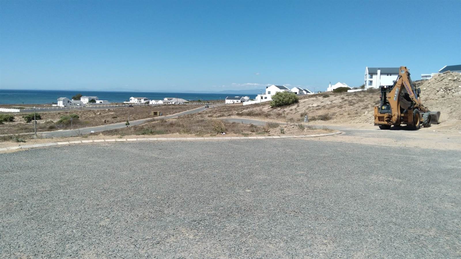 482 m² Land available in Da Gama Bay photo number 9