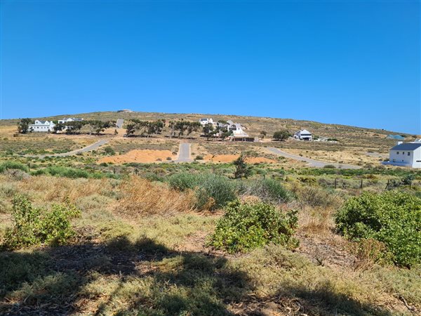 469 m² Land