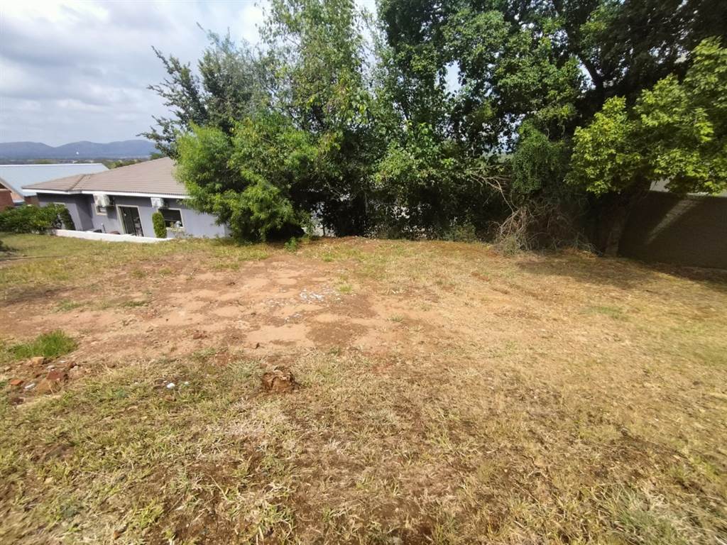 416 m² Land available in Magalies Golf Estate photo number 1