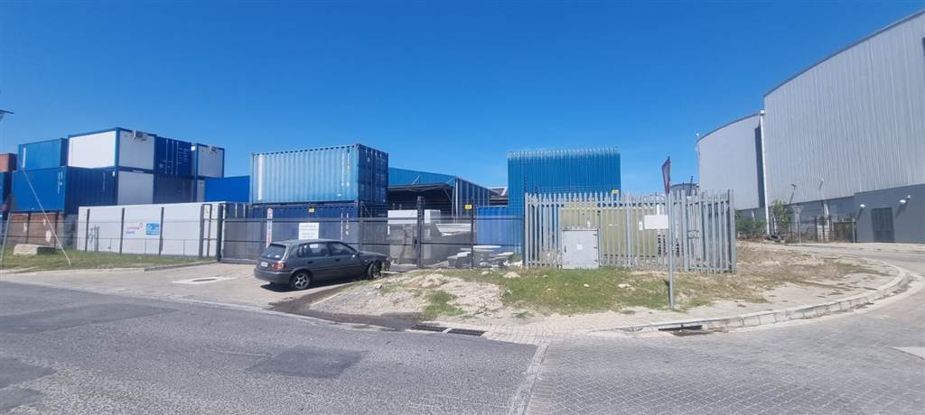 2930  m² Industrial space in Airport Industria photo number 23