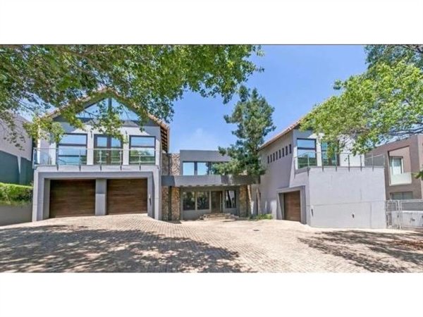 5 Bedroom House 5 Bedroom House