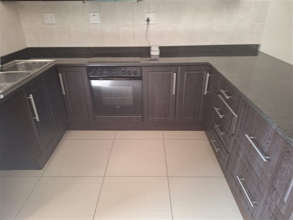 3 Bedroom Apartment 3 Bedroom Apartment