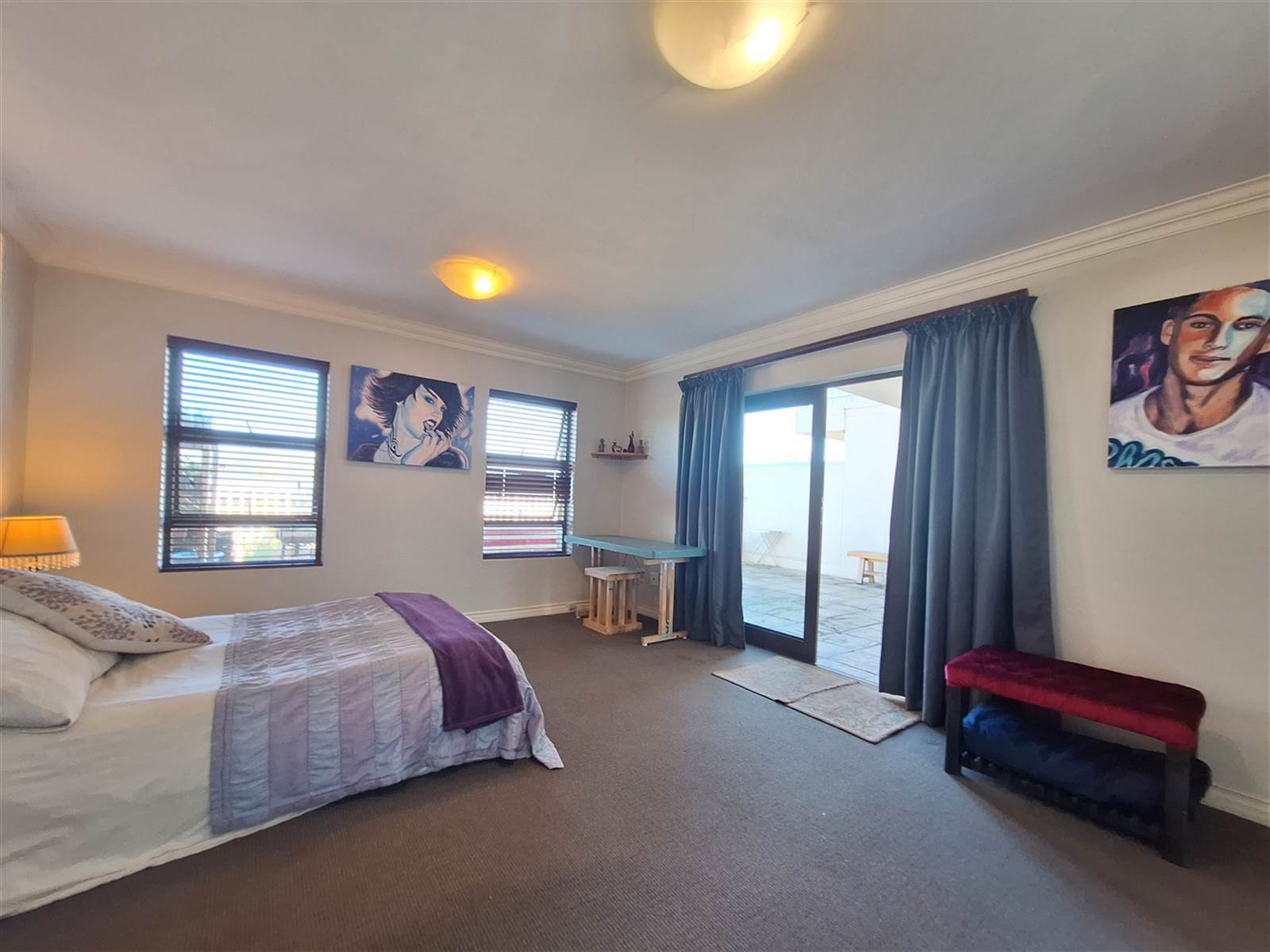 2 Bed Apartment in Knysna Central photo number 16