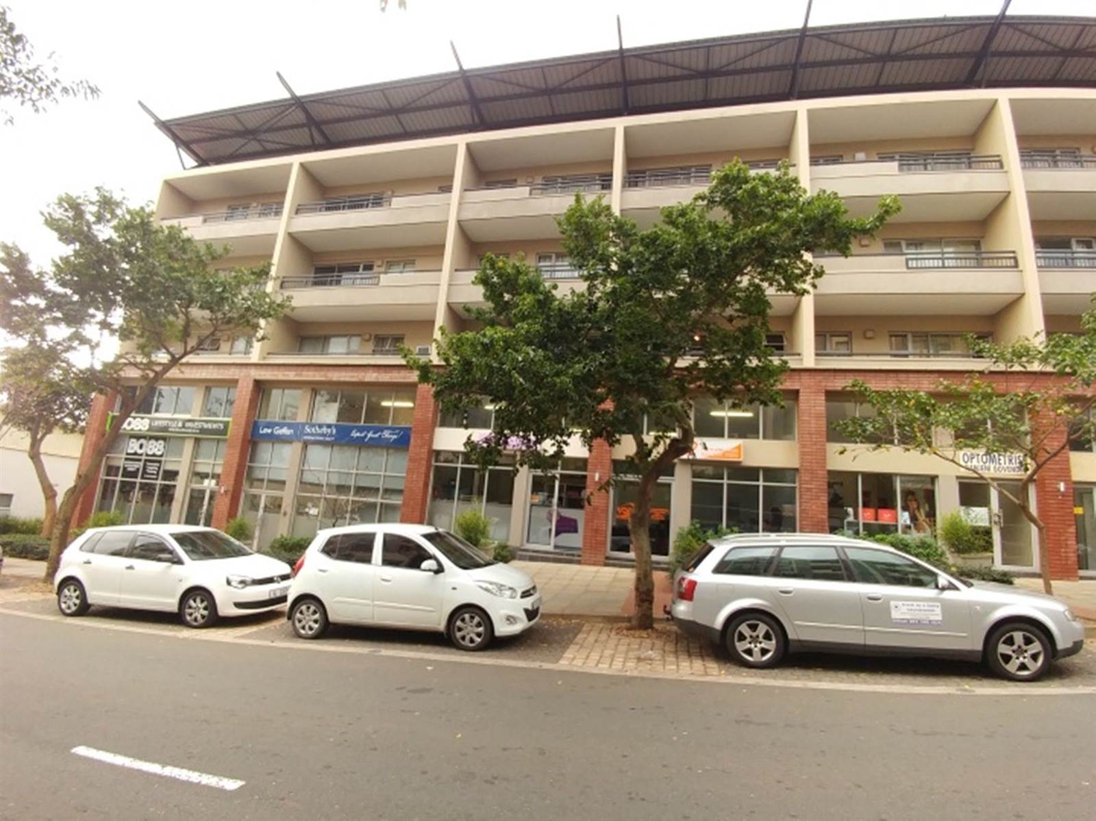 140  m² Office Space in Umhlanga Rocks photo number 1