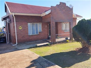 3 Bed House in Howick West