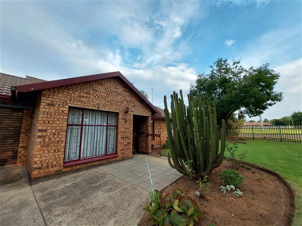 3 Bed House in Mineralia