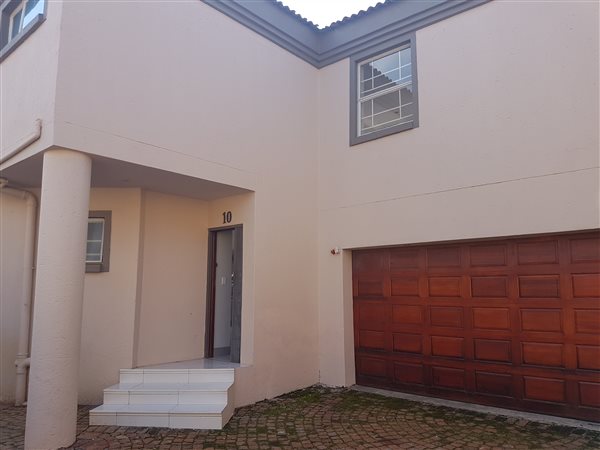 4 Bed Townhouse