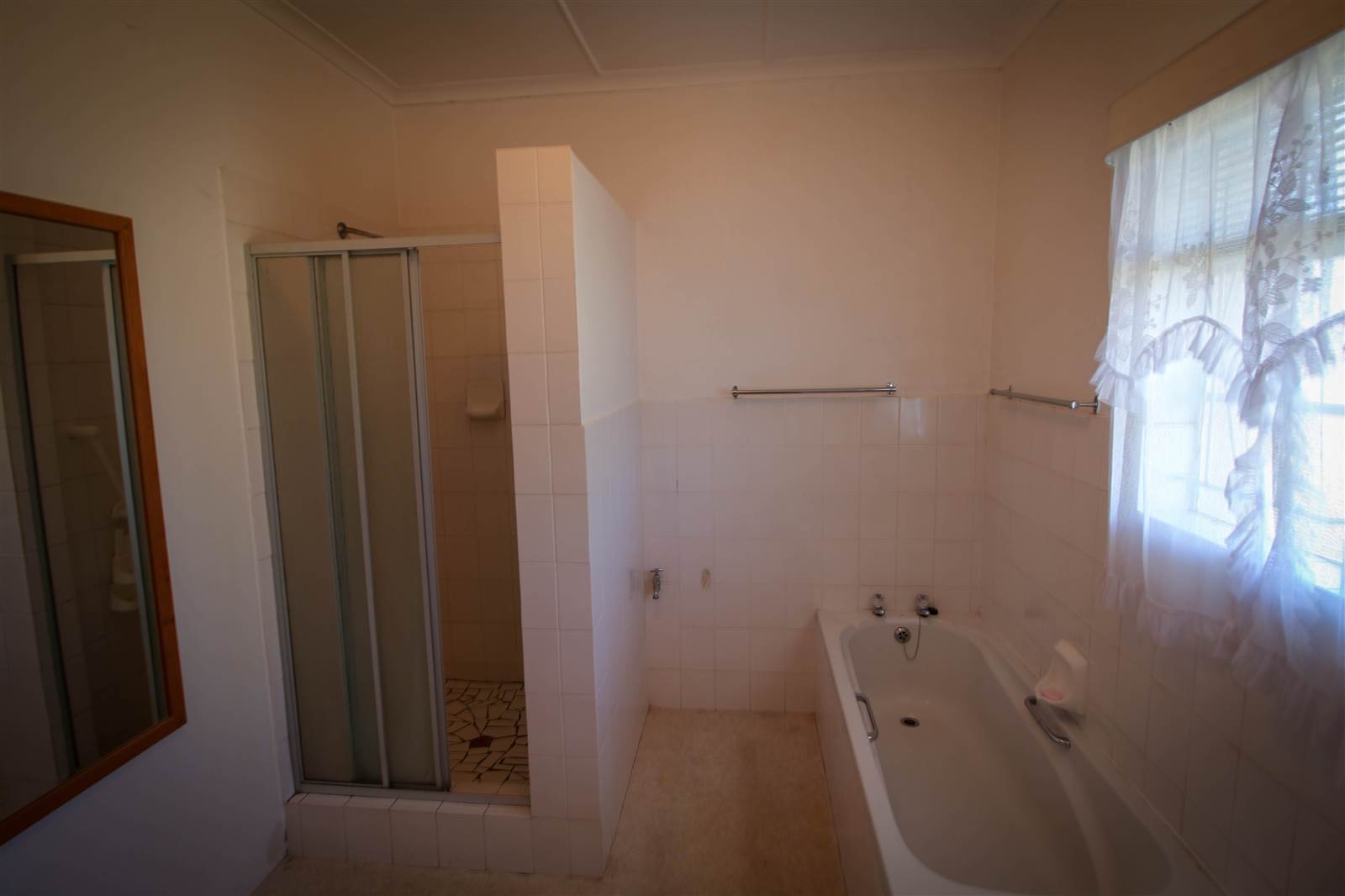 6 Bed House in Piketberg photo number 6