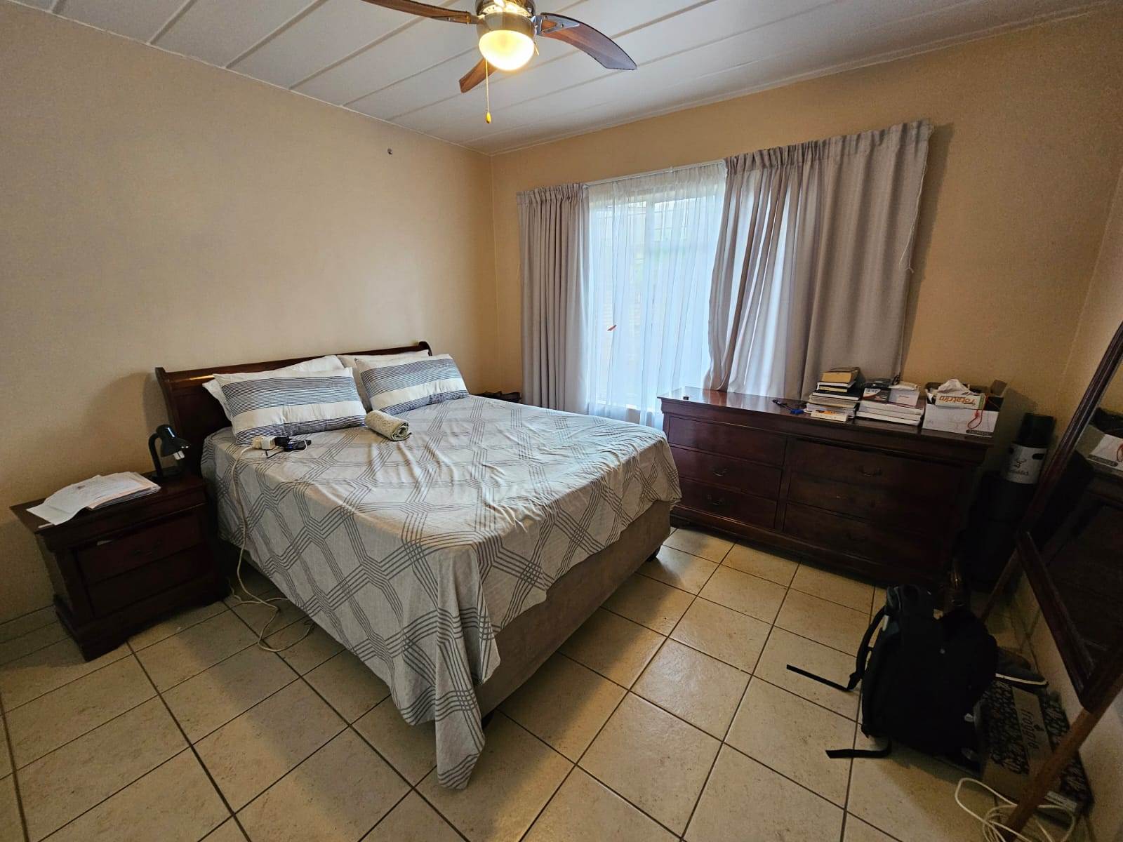 2 Bed Apartment in Zwartkop photo number 6