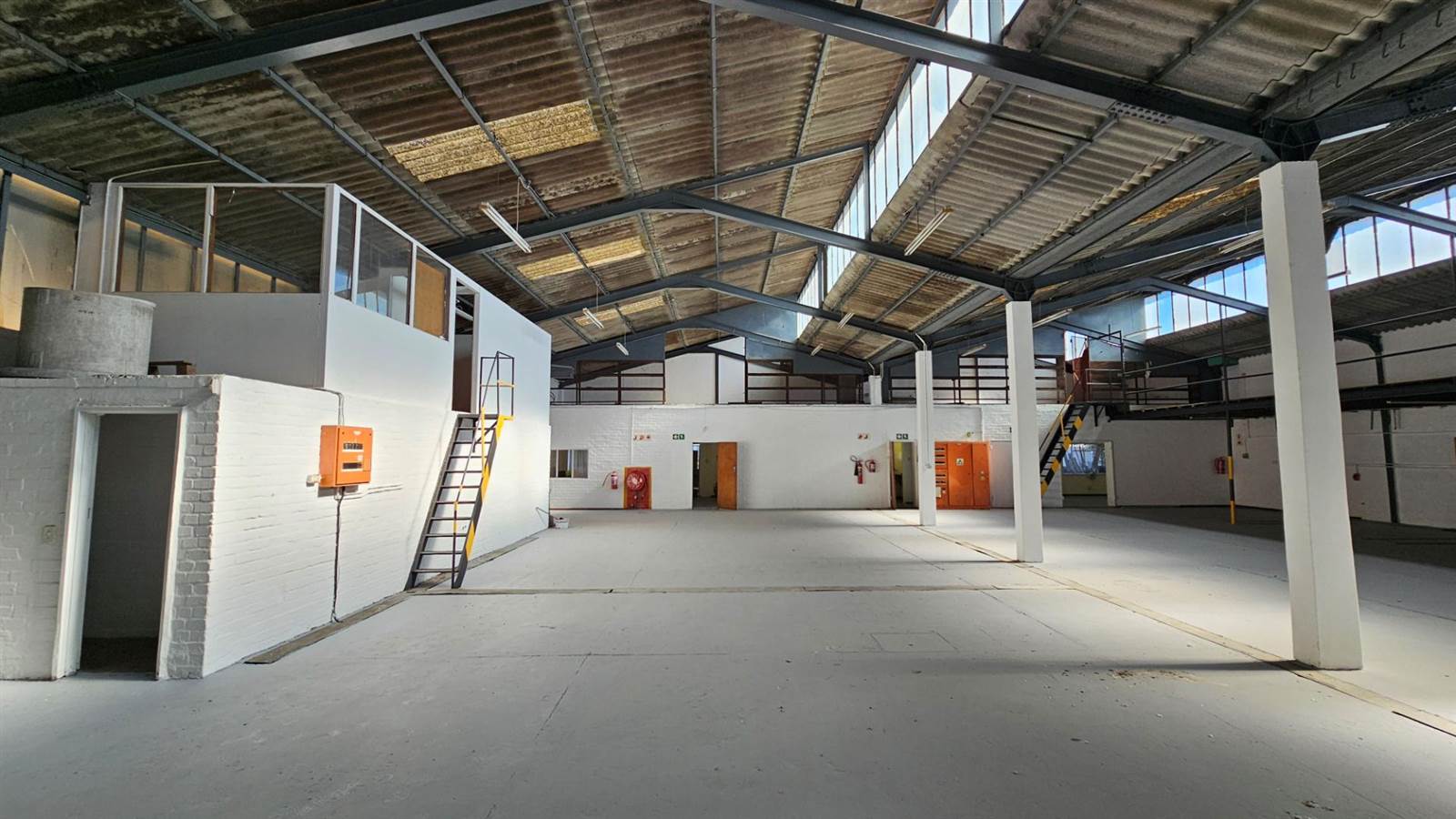 700  m² Industrial space in Epping photo number 5