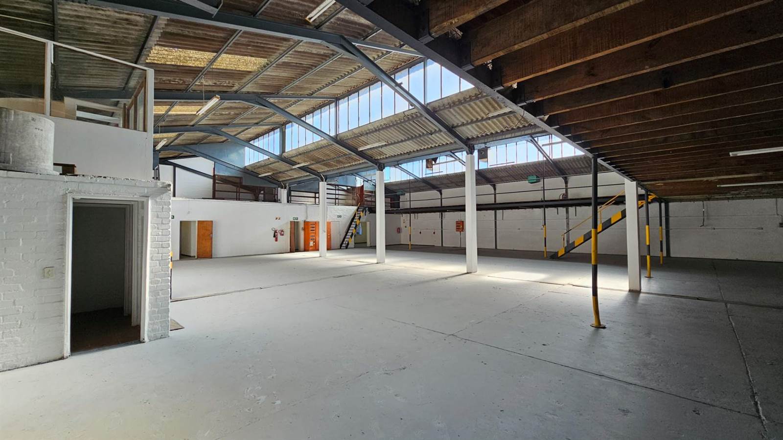 700  m² Industrial space in Epping photo number 24