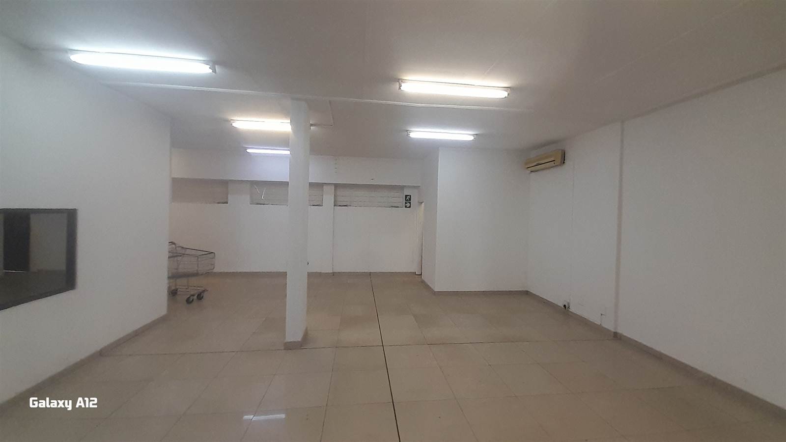 150  m² Commercial space in Rustenburg Central photo number 5