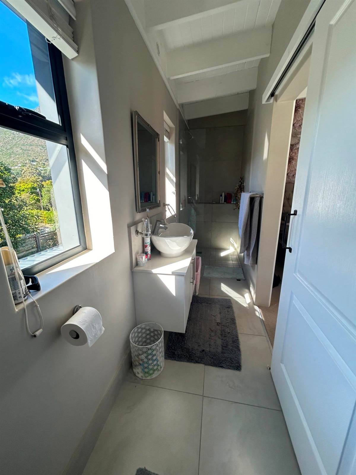 3 Bed House in Hout Bay and surrounds photo number 17