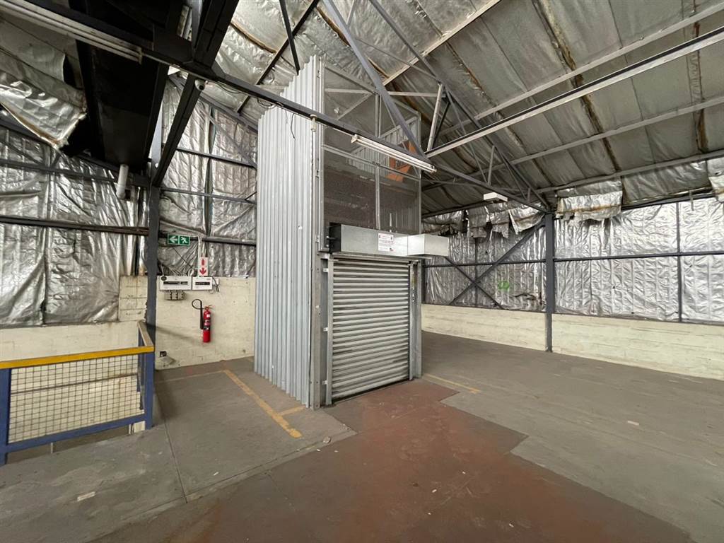 4861  m² Industrial space in Goodwood photo number 23
