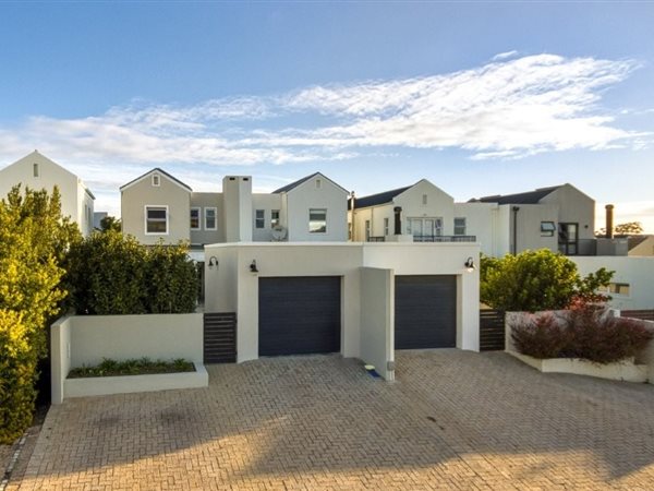 3 Bedroom House 3 Bedroom House