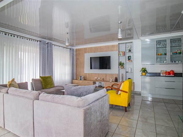 3 Bedroom House 3 Bedroom House
