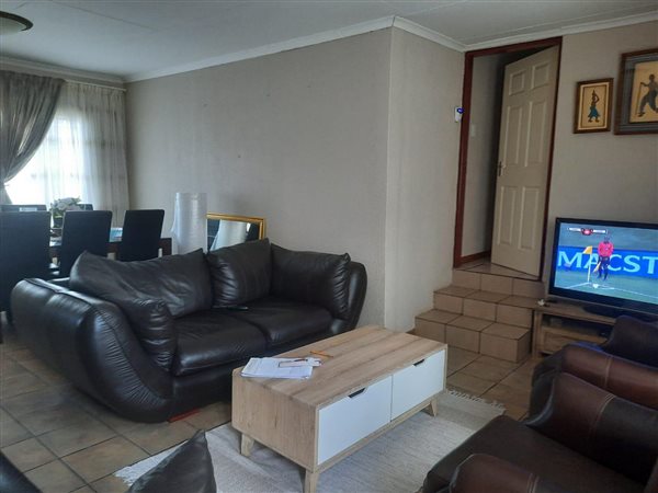 4 Bed House in Tlhabane