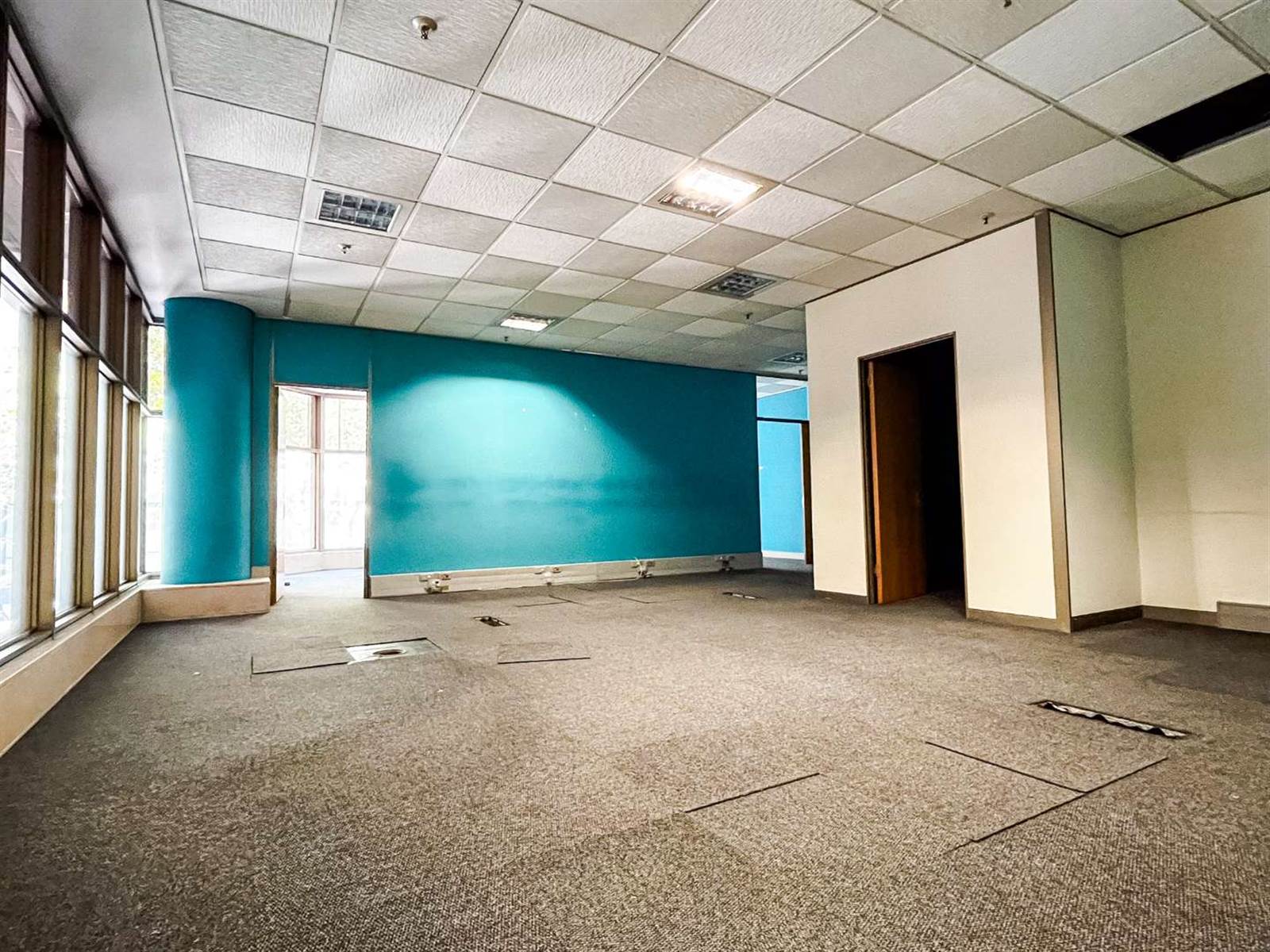 924  m² Office Space in Cape Town City Centre photo number 6