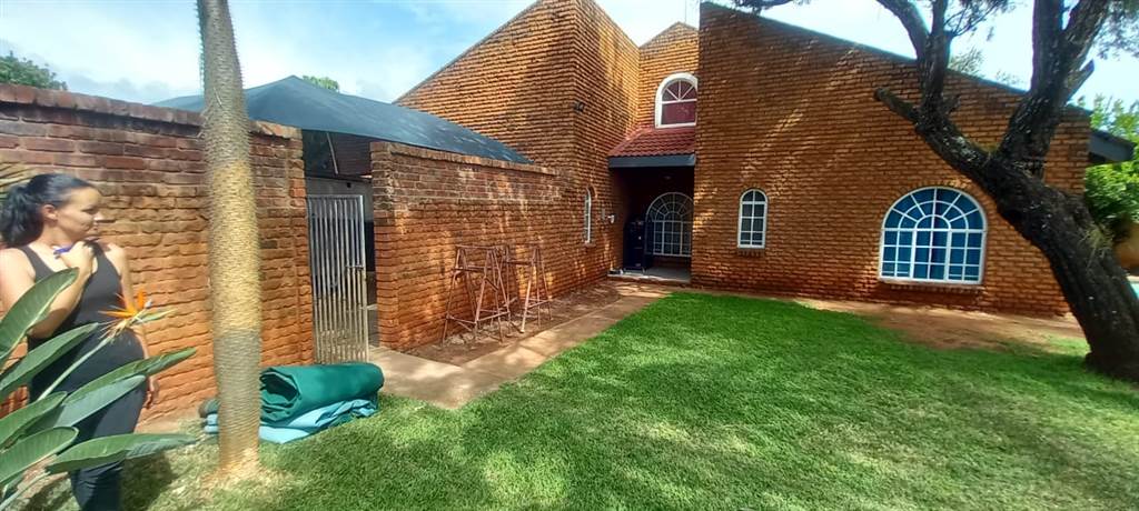 3 Bed House in Impala Park photo number 1