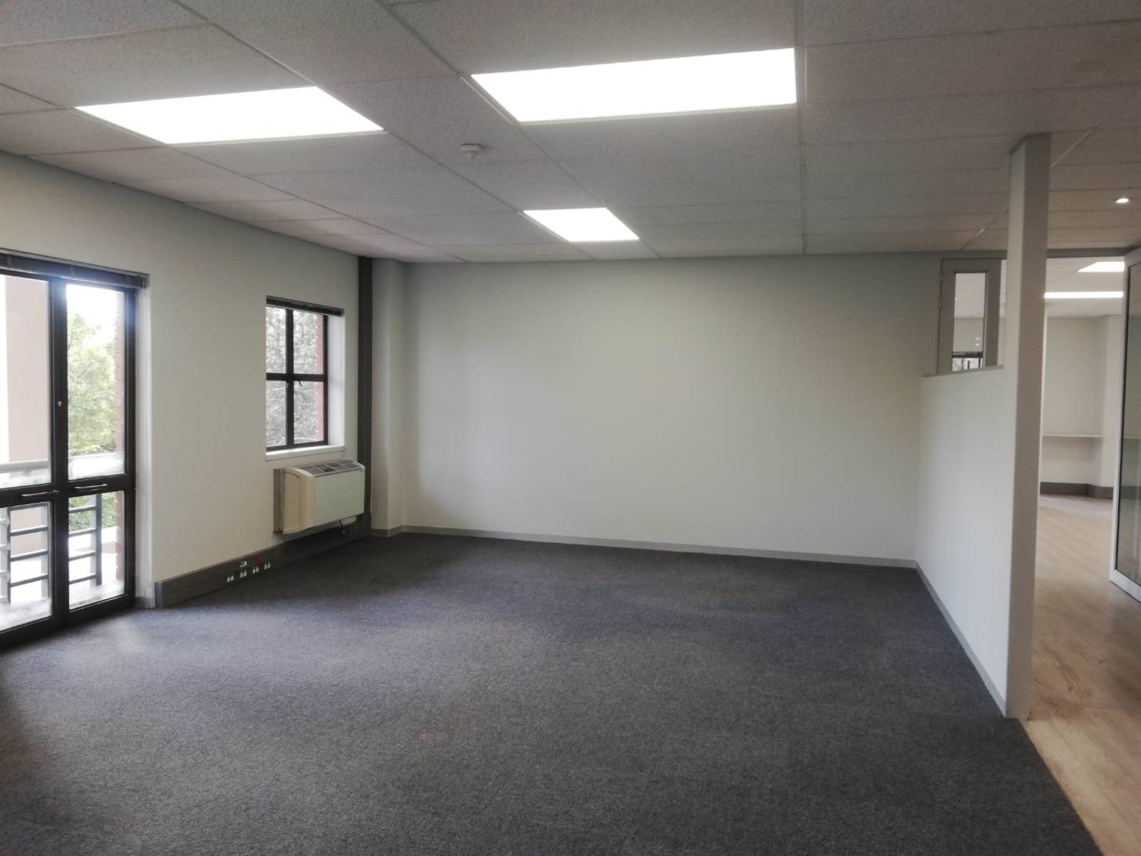 843.1  m² Commercial space in Woodmead photo number 12
