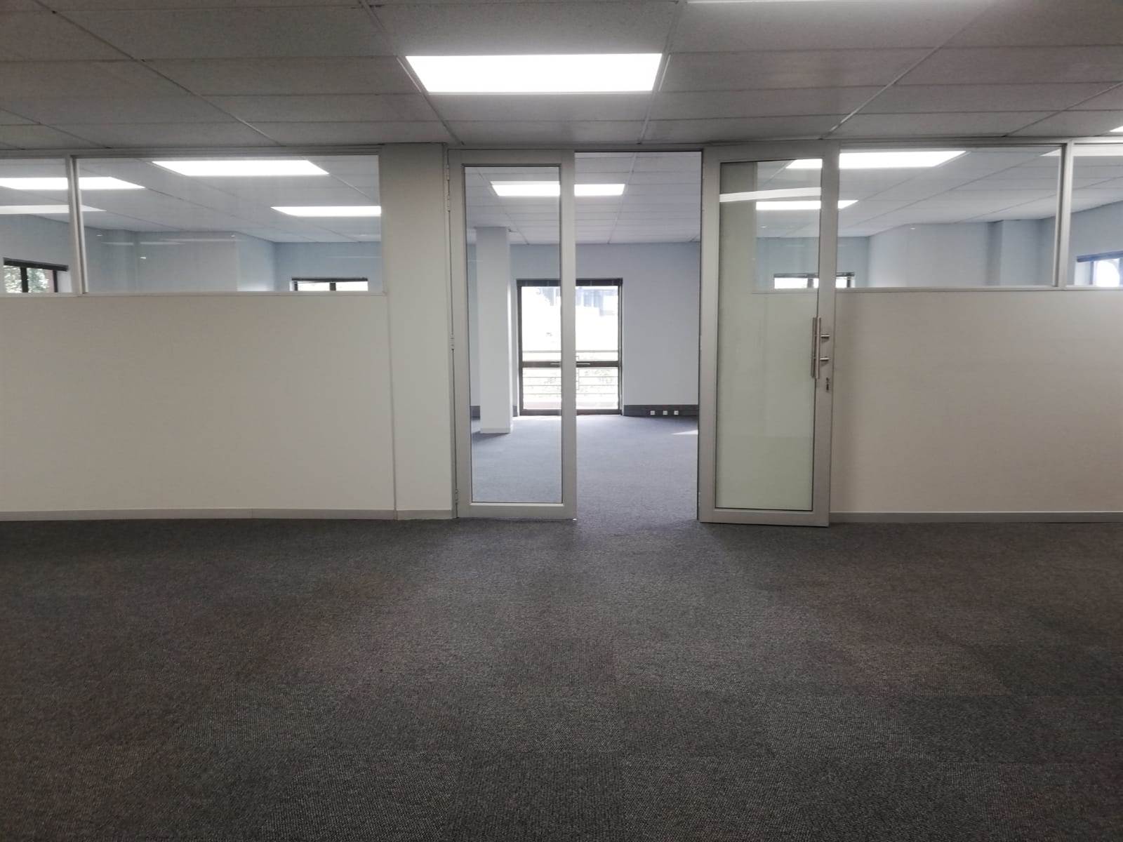 843.1  m² Commercial space in Woodmead photo number 14