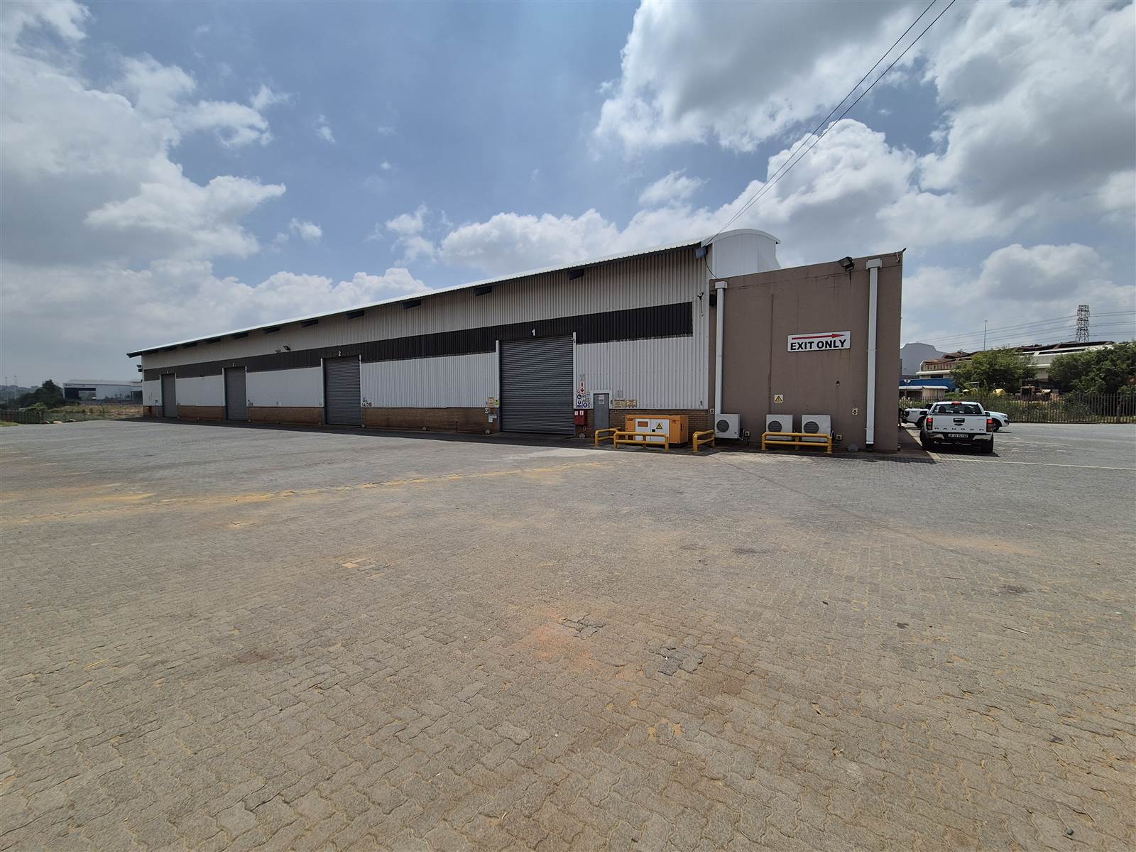 2315  m² Industrial space in Albemarle photo number 1