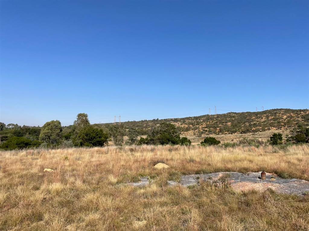11 ha Land available in Zwavelpoort photo number 7