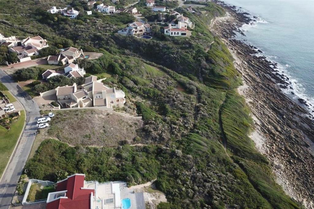 980 m² Land available in Santareme photo number 5