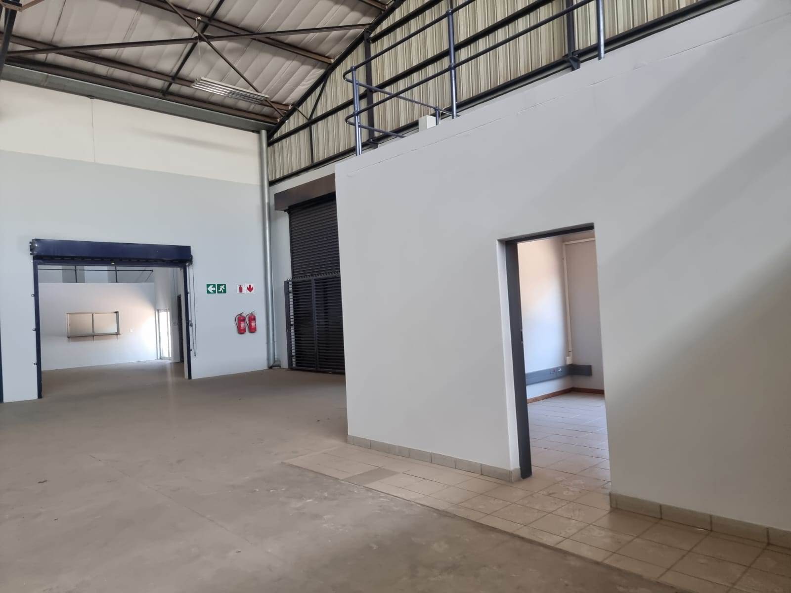 1632  m² Industrial space in Silverton photo number 11