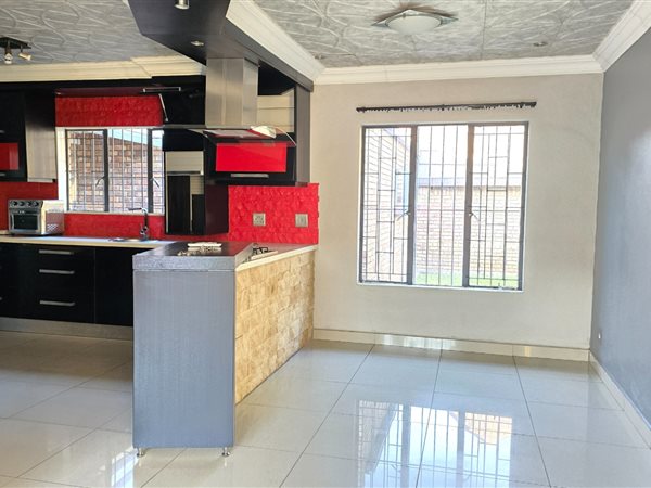 3 Bedroom House 3 Bedroom House