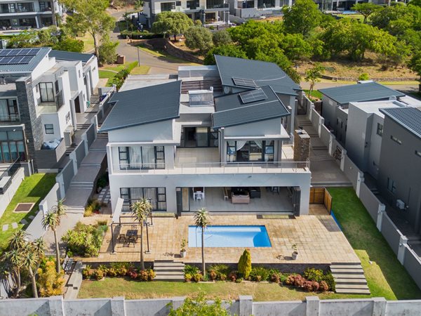 5 Bedroom House