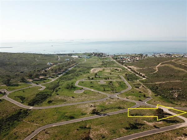 396 m² Land