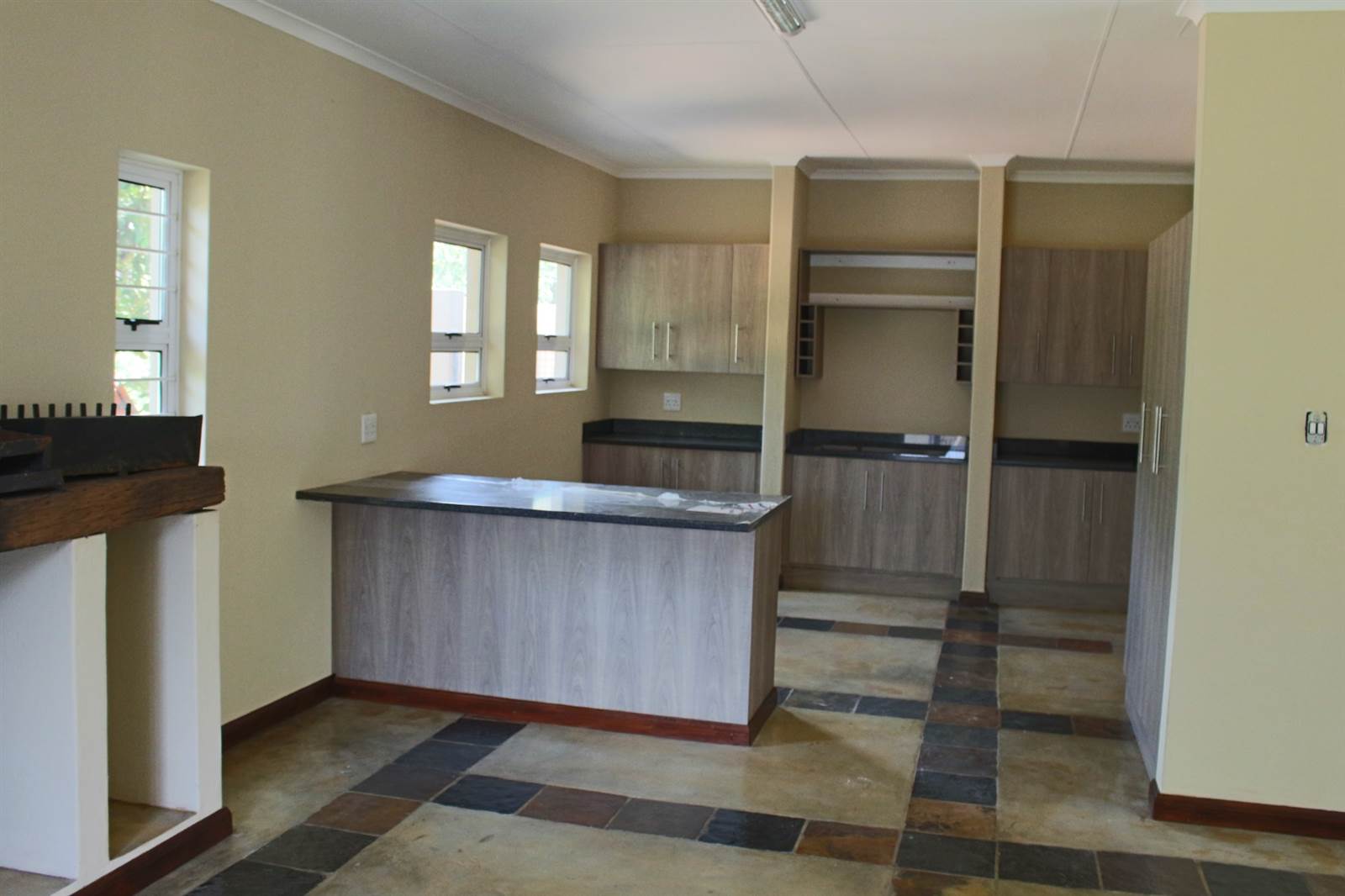 5 Bed House in Marloth Park photo number 5