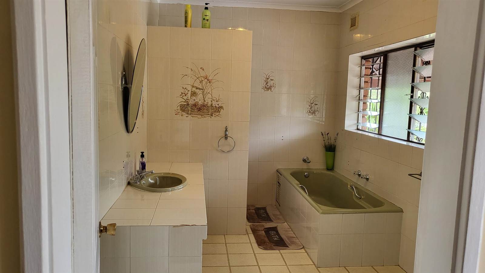 4 Bed House in Umhlanga Rocks photo number 12