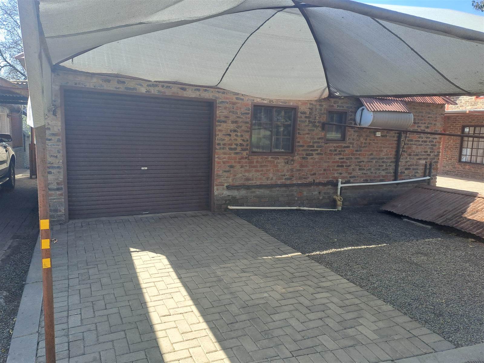 2 Bed House in Vaalpark photo number 16