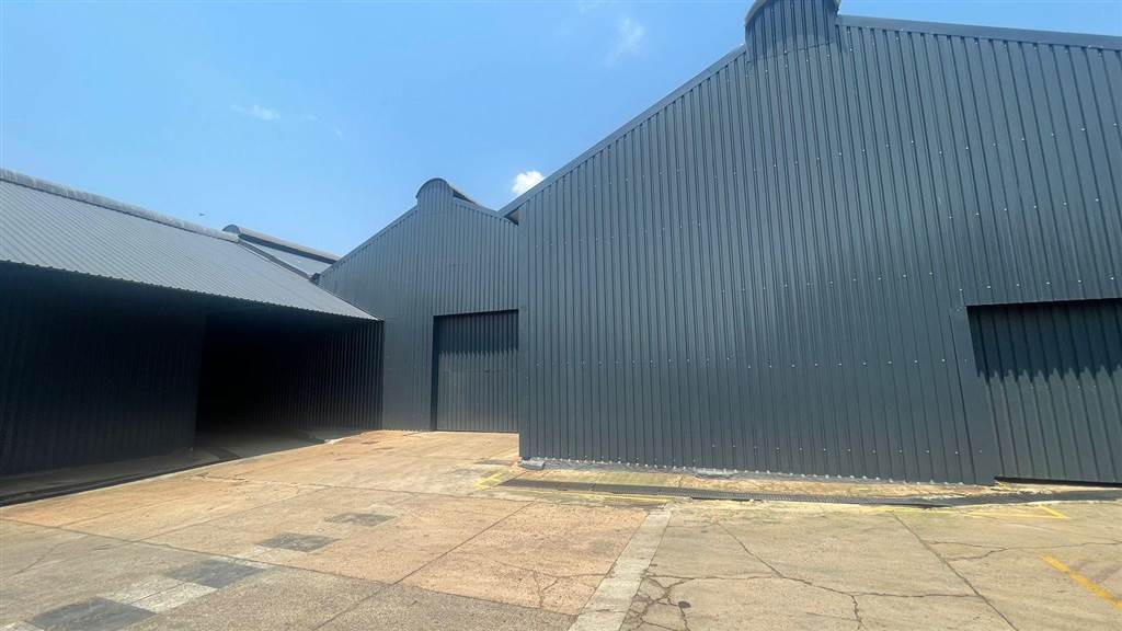 5665  m² Industrial space in Atteridgeville photo number 1