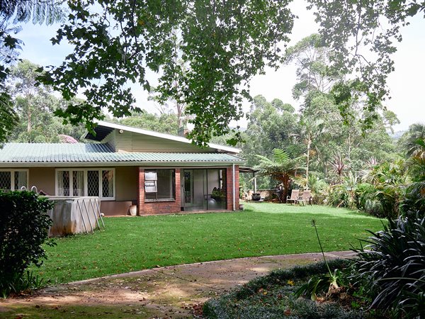4 Bedroom House 4 Bedroom House
