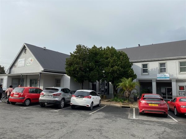 115  m² Office Space in Paarl Central East