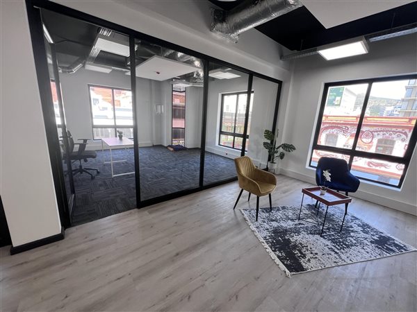 105  m² Commercial space in Cape Town City Centre