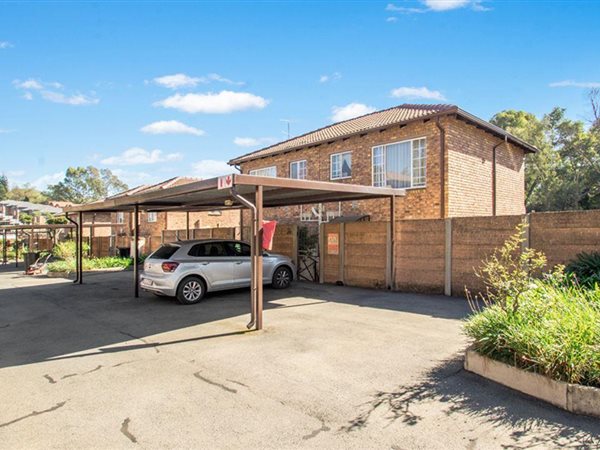 2 Bedroom Townhouse 2 Bedroom Townhouse