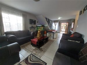 3 Bed Townhouse in Theresa Park