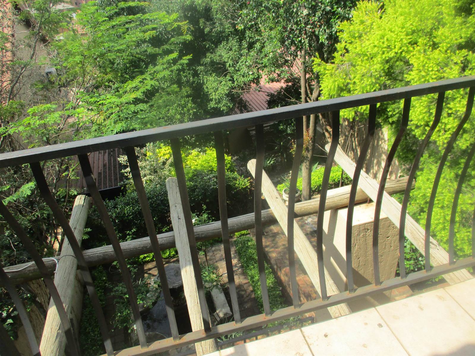 2 Bed Townhouse in La Montagne photo number 18