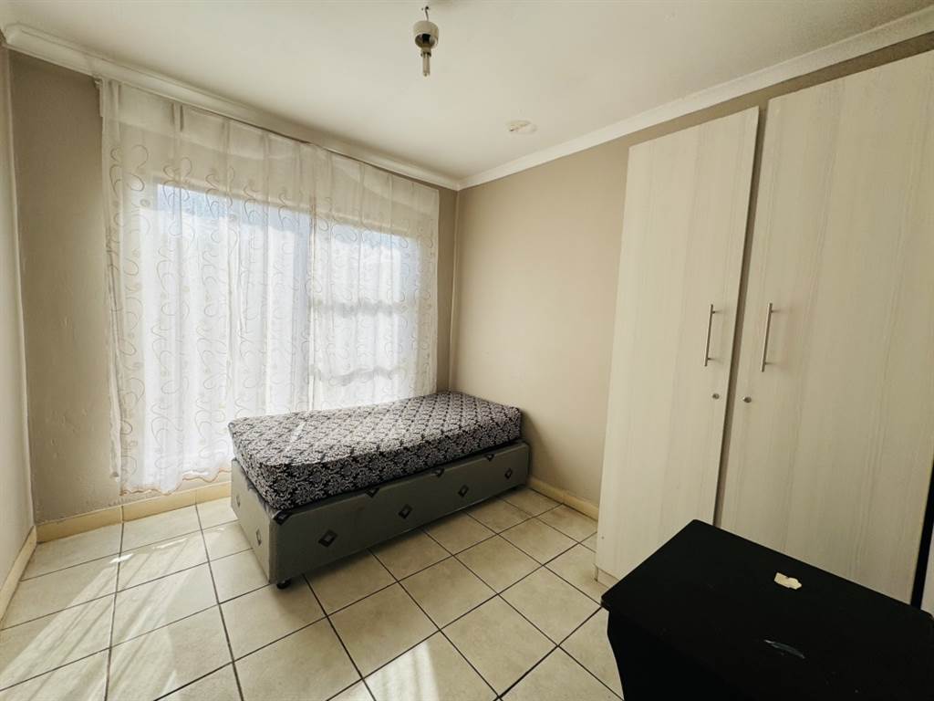 5 Bed House in Daveyton photo number 20
