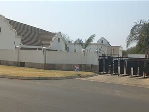 3 Bed House in Bardene