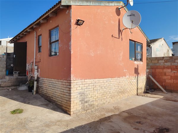 2 Bedroom House 2 Bedroom House