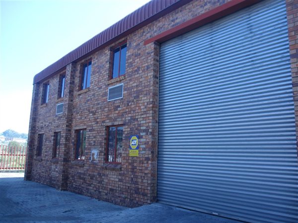282 m² Industrial space 282 m² Industrial space