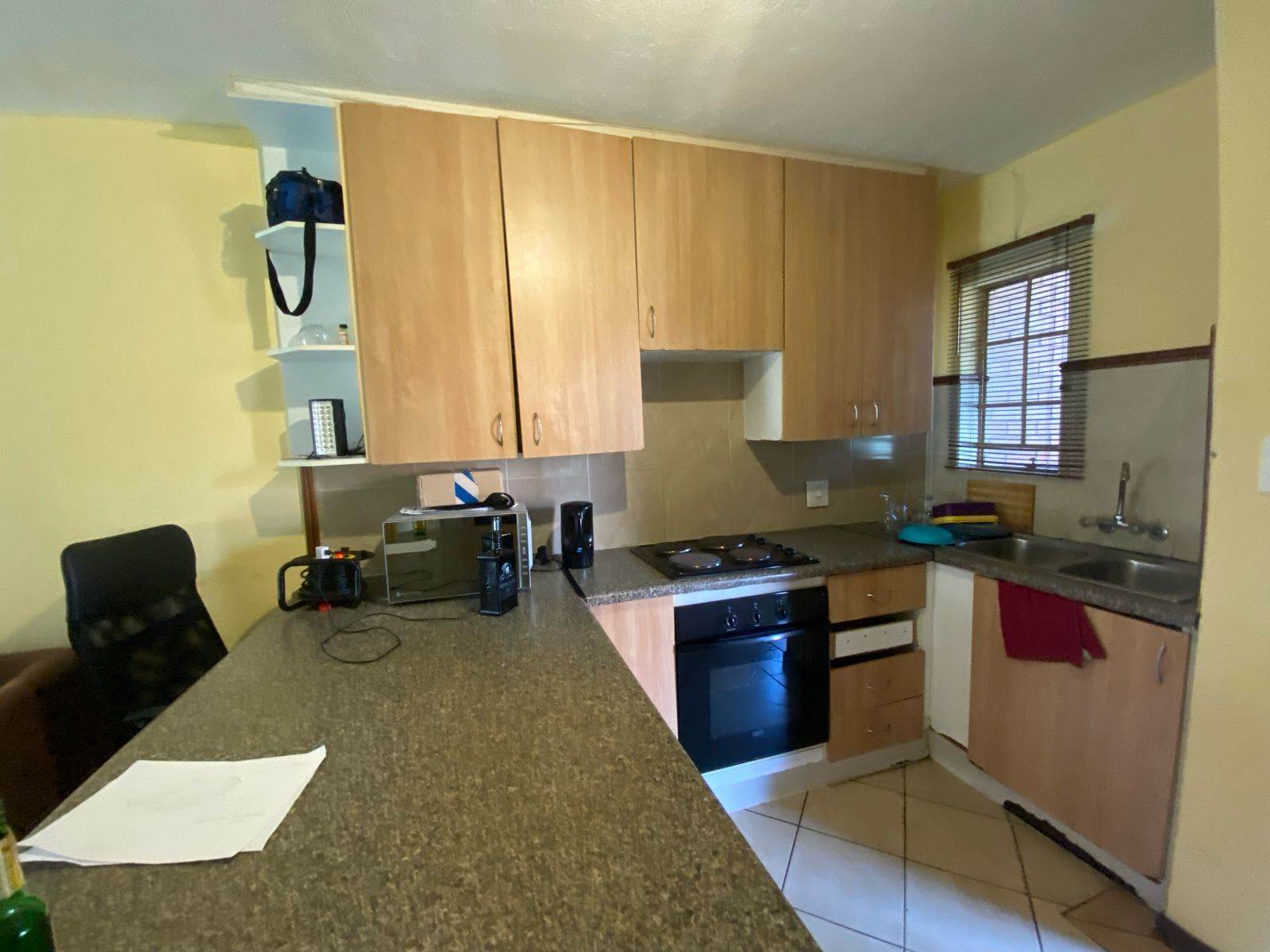 2 Bed Apartment in The Orchards photo number 5