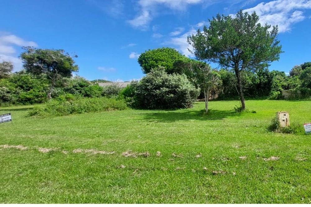 780 m² Land available in Cintsa photo number 1